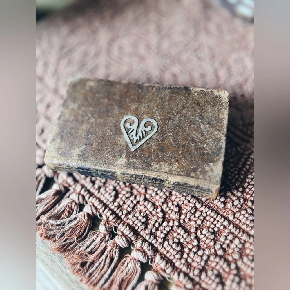 Vintage MMA Romanesque Heart Bookmark | Metropolitan Museum of Art | Silver Tone